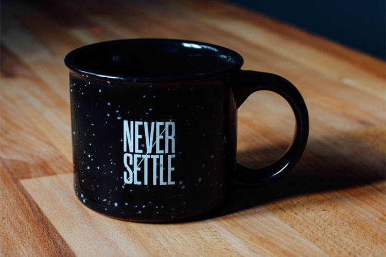 Never Settle coffee mug